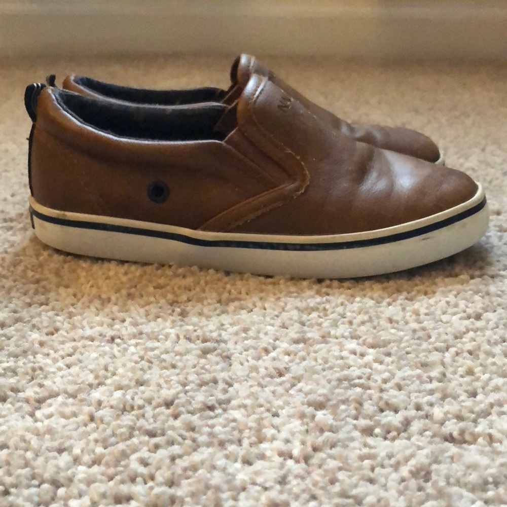Nautica boys, brown boat shoes size 12